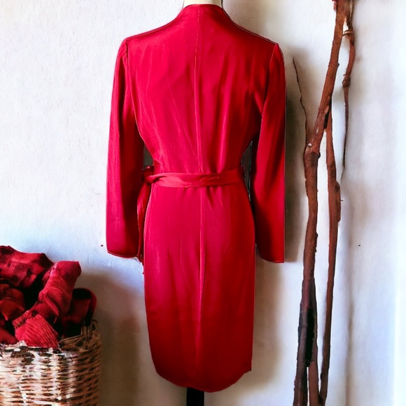 Vintage Tom & Linda Platt For Saks 5th Avenue Tootsies Red Wrap Dress Size Small - Picture 13 of 13